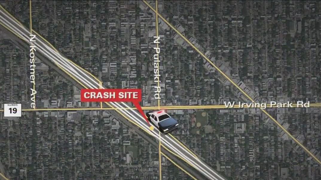 Person fatally struck by car after multi-vehicle crash on I-90 in Chicago