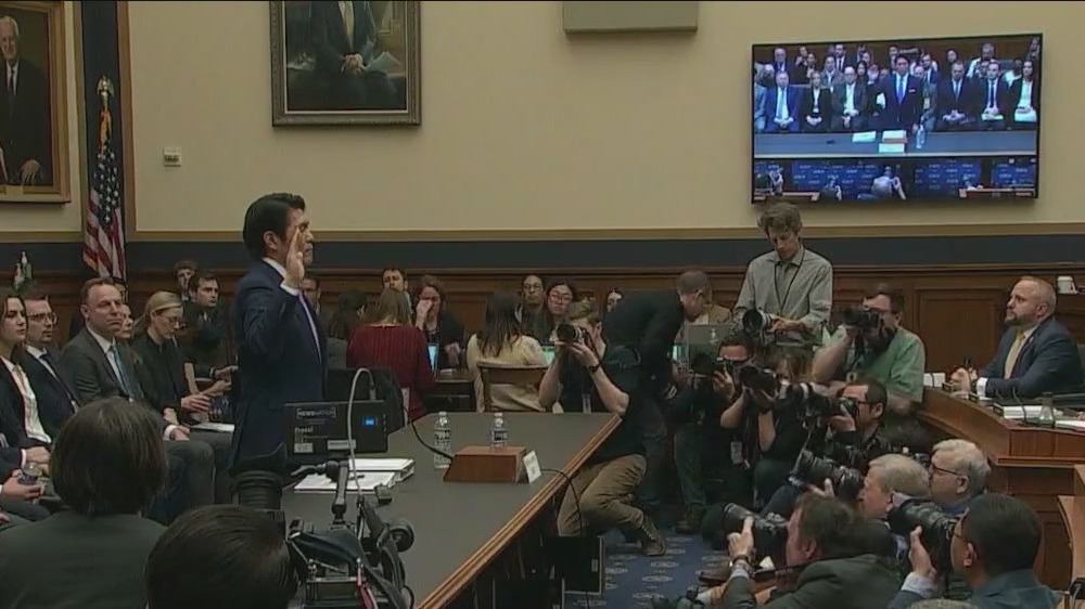 Former special counsel Robert Hur testifies on Biden's handling of classified documents