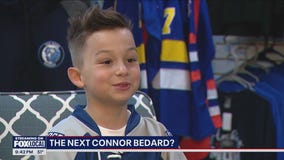 How David Oancea stokes his pro hockey dreams as the Blackhawks Junior Emcee