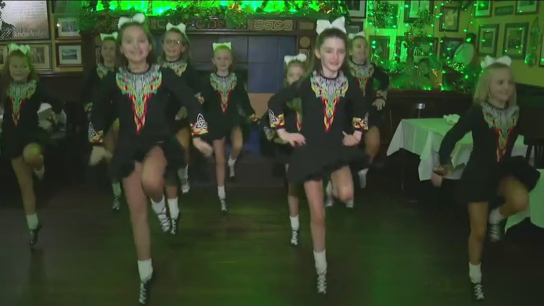 Irish dancers light up the room at Chief O'Neill's
