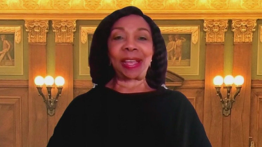 Justice Joy Cunningham reacts to retaining her seat on the Illinois Supreme Court