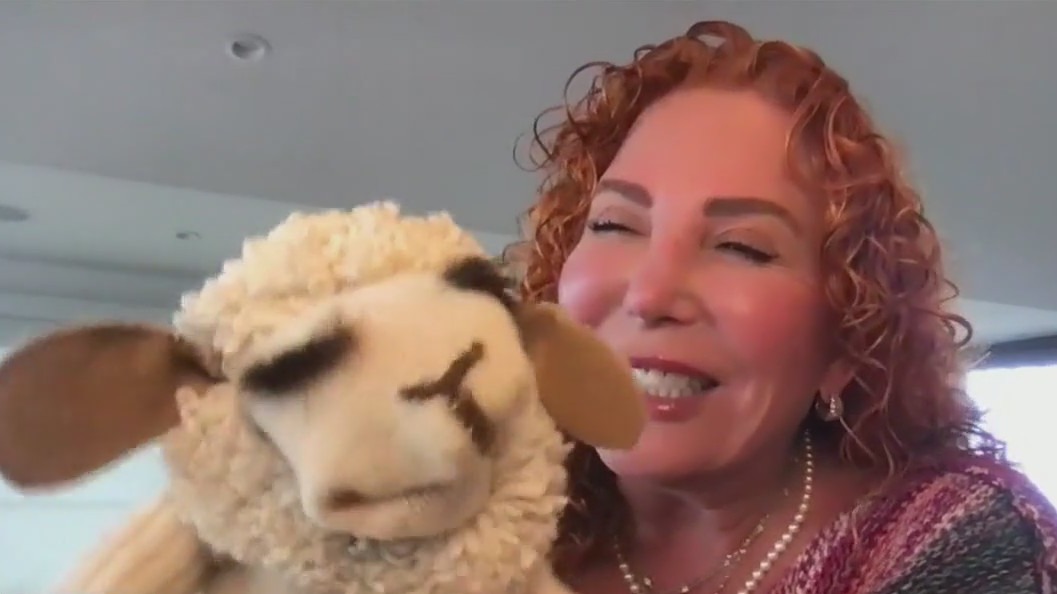 Mallory and Lamb Chop celebrate World Puppetry Day