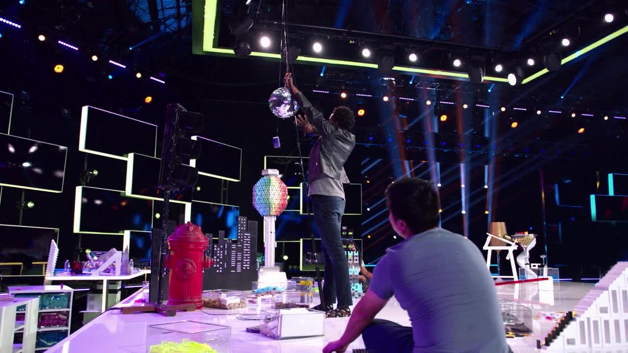 FIRST LOOK: Domino Masters