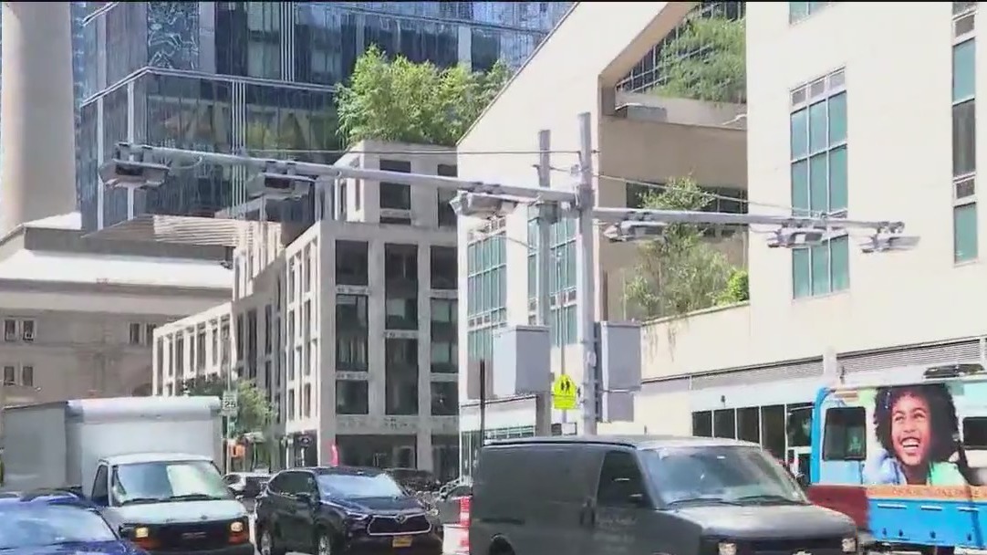 Hochul faces pressure on congestion pricing