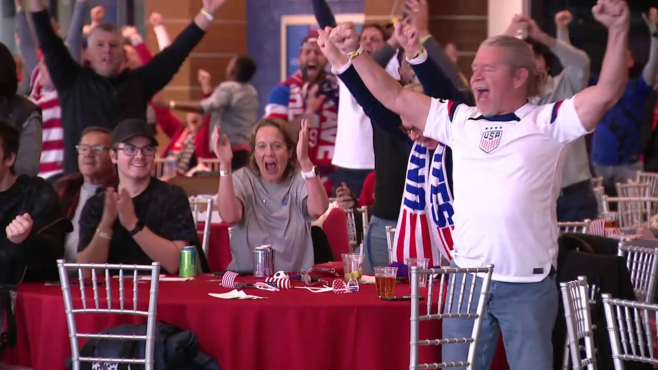 Crowd celebrates US goal at Toyota Stadium in Frisco
