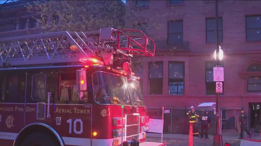 No injuries reported in Gold Coast fire | FOX 32 Chicago