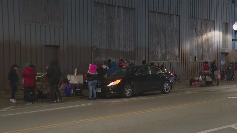 Tuberculosis cases confirmed at Chicago migrant shelters