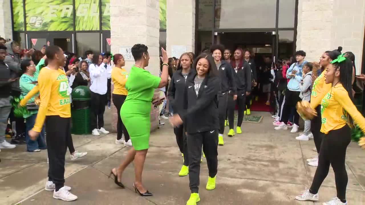 Desoto girls basketball eyes state title three-peat