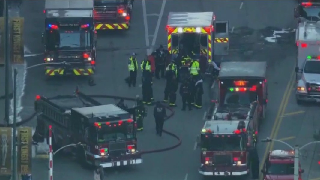 Firefighter suffers smoke inhalation following restaurant fire in the Loop