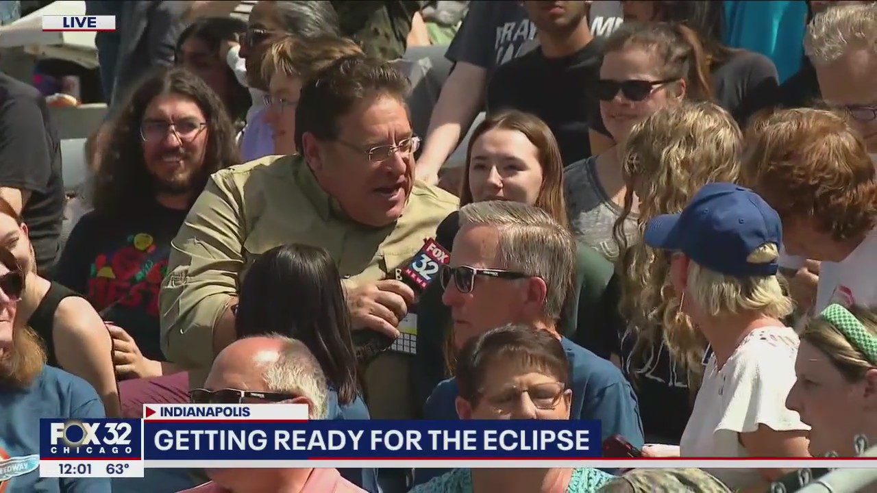 Crowds pack Indianapolis to view total solar eclipse