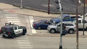 RAW: Carrollton police chase ends with suspect boxed in