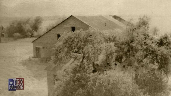 The Tex Factor: Reindeer Manor Halloween Park