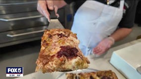 Long Island pizzeria selling Thanksgiving pie