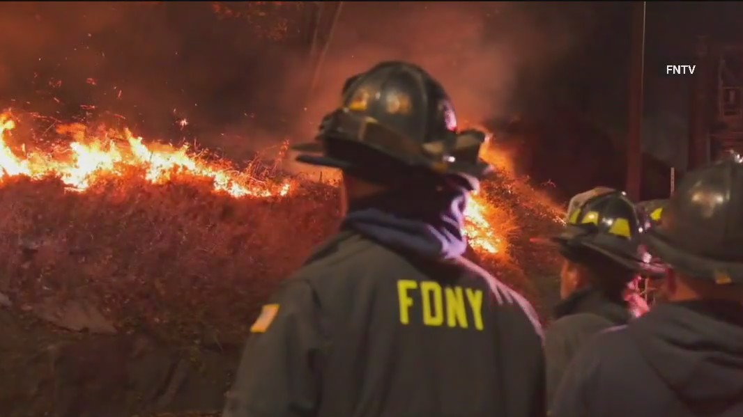 FDNY contains Inwood Hill Park fire | FOX 5 New York