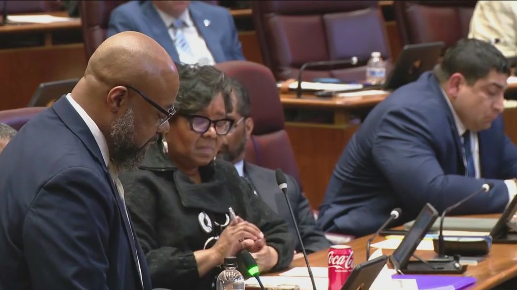 Chicago City Council passes 2 major spending plans, including $70M for migrant mission