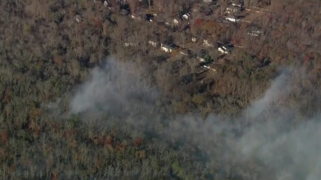 New wildfire burns in Lakewood, NJ