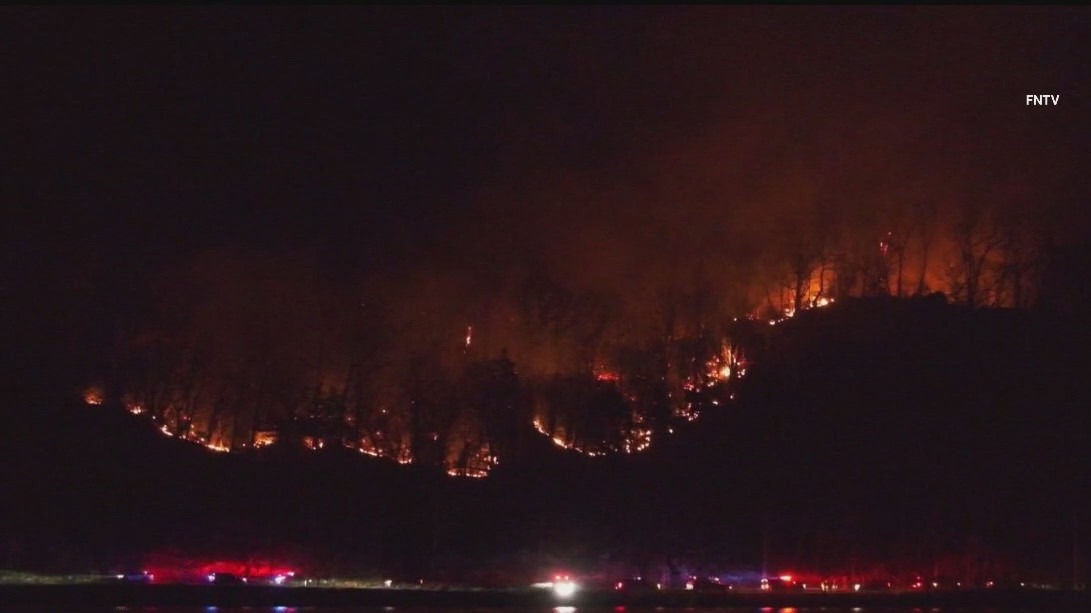 Jennings Creek Fire forces evacuations