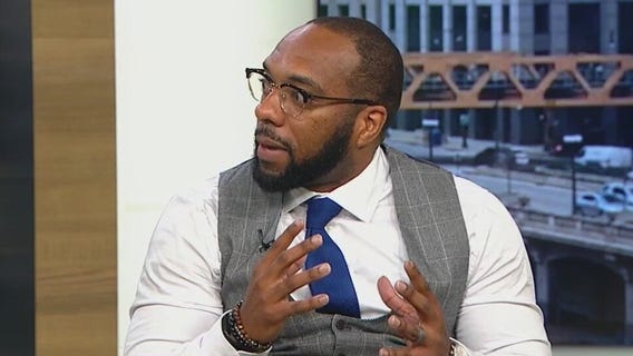 Former NFL player Walter Mendenhall launches small business incubator Co-llab in Englewood