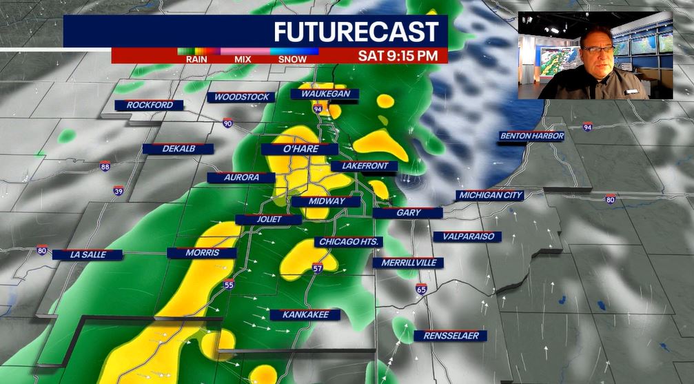 Chicago weather: Strong storms pushing through Saturday night