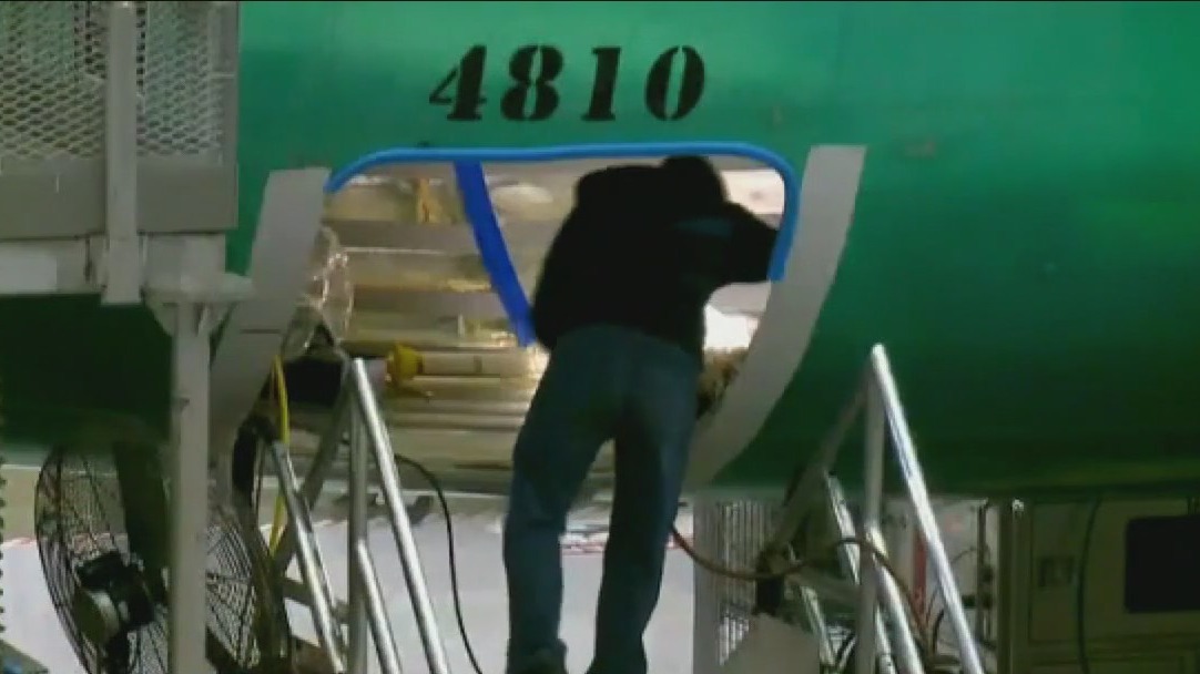 Boeing comes under new investigation as another whistleblower speaks ...