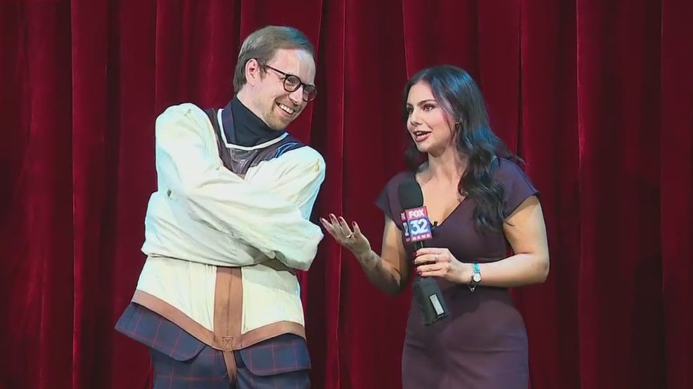 Chicago Magic Lounge dazzles with new '52 Lovers' show