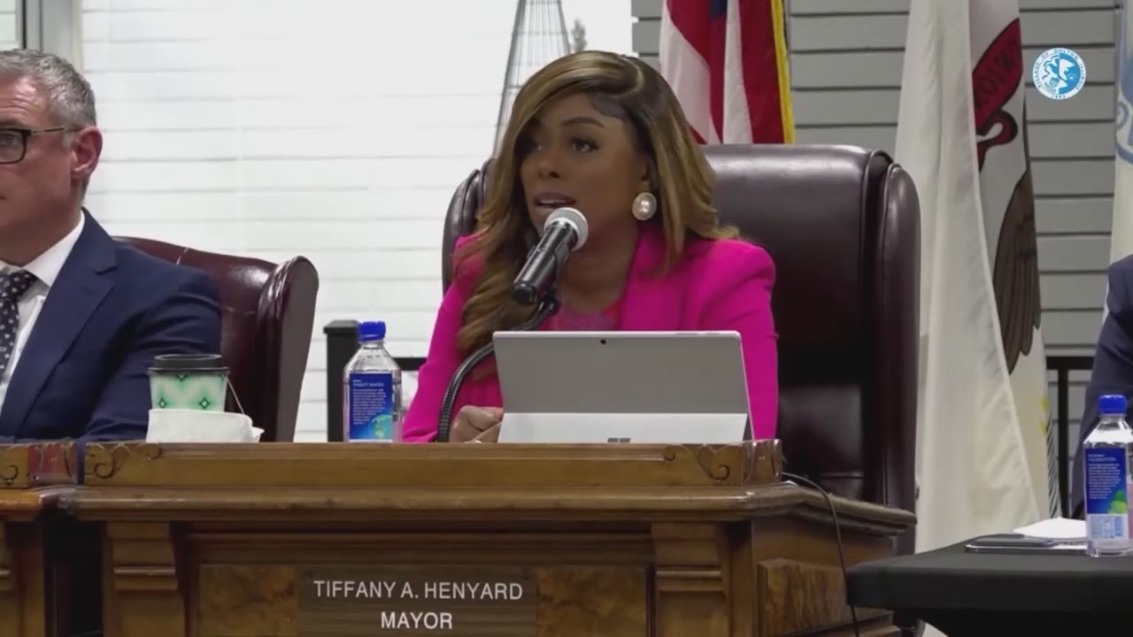 Dolton to address Mayor Tiffany Henyard's veto of investigation into herself