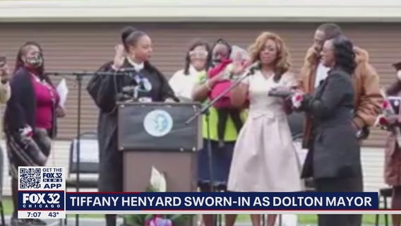 New Dolton Mayor sworn-in