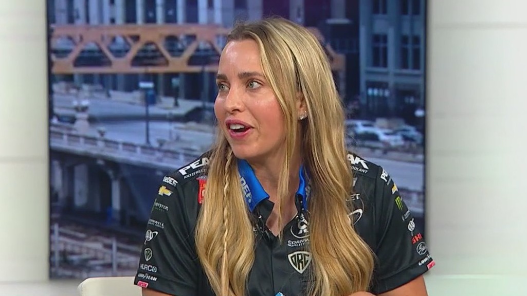 NHRA roars back to Route 66 Raceway this weekend