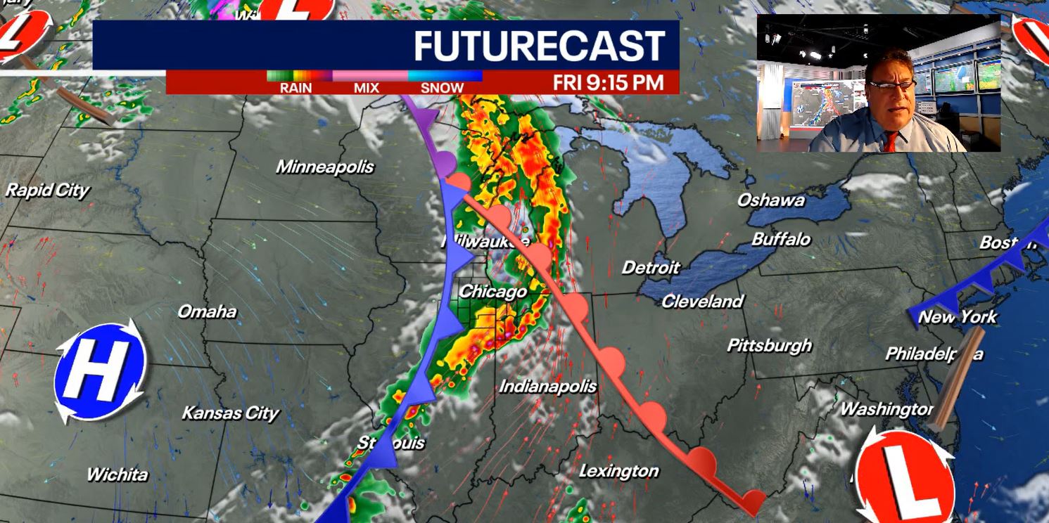 Chicago weather: Showers, storms will clear Friday night for sunny Saturday