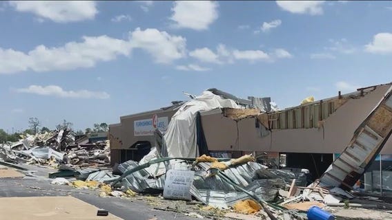 Texas tornado leaves 7 dead, more than 100 injured
