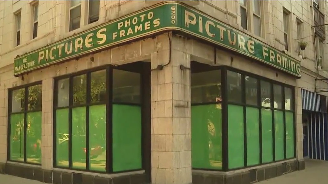 Liquor store framing up new location in Edgewater