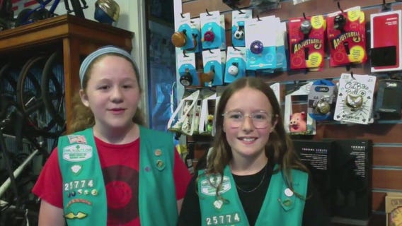 Chicago Girl Scouts partner with local groups for migrant bike drive