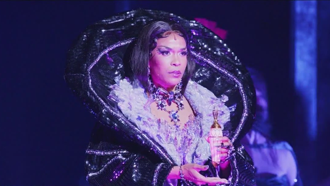 'Death Becomes Her' makes musical debut in Chicago