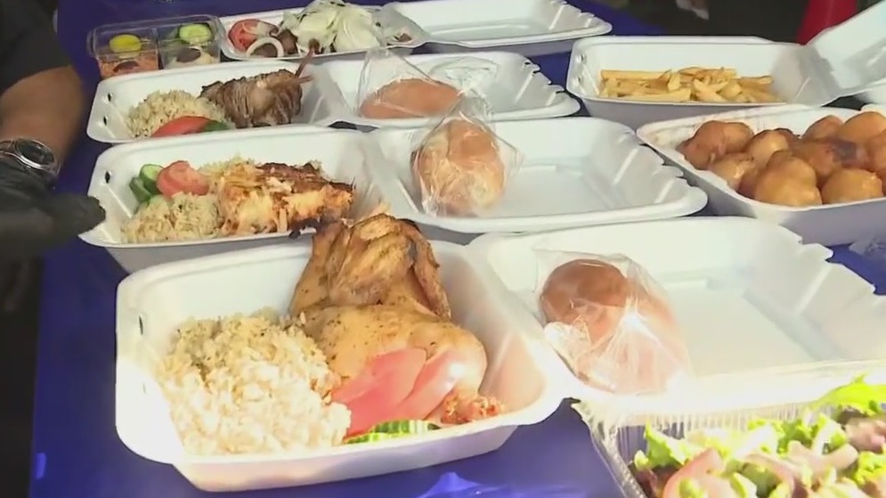 Greek Fest in Lincoln Park underway