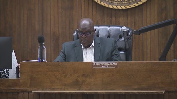 'Worse than Tiffany Henyard': Another south suburban mayor takes heat from residents