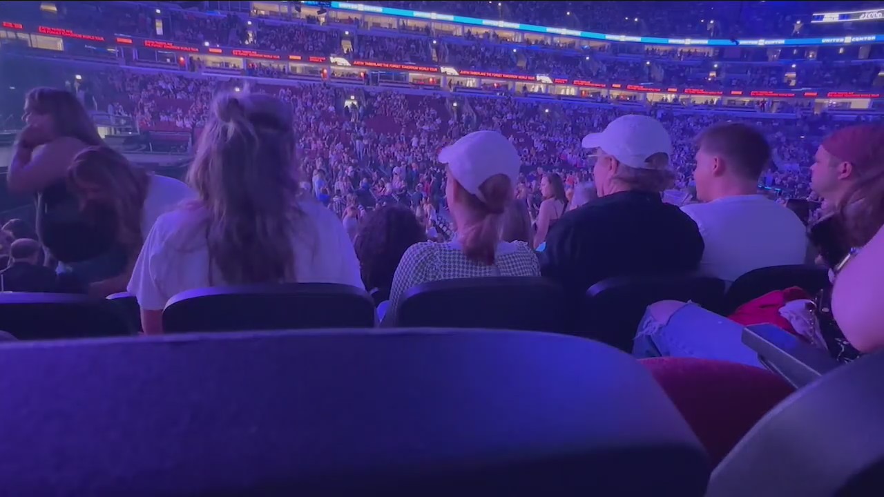 Fans flock to United Center and Soldier Field for Justin Timberlake, Billy Joel and Stevie Nicks