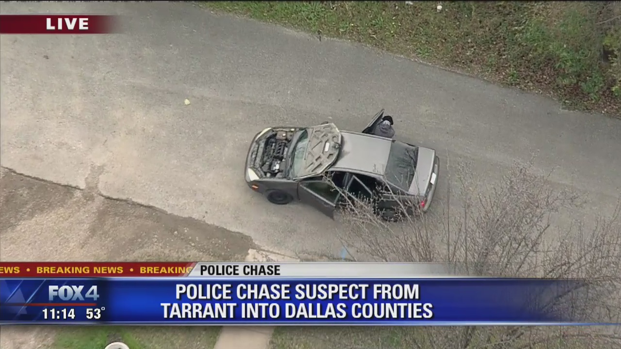 Three bank robbery suspects in custody after 'Bird Box' challenge police chase, foot pursuit