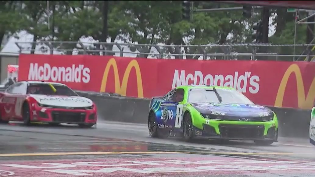 Rain impacts NASCAR Chicago Street Race downtown