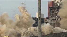 Little Village residents allege fake settlement checks in smokestack implosion case, demand FBI investigation