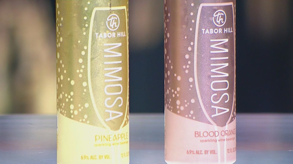 Midwest winery has new canned drinks, including mimosas