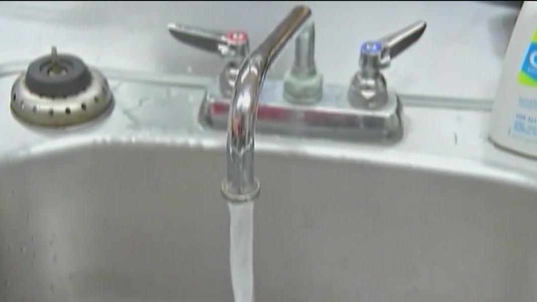 Proposed water rate hikes could raise Illinois residents' bills by $30 monthly