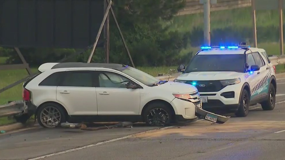 Lake Shore Drive reopens after rollover crash