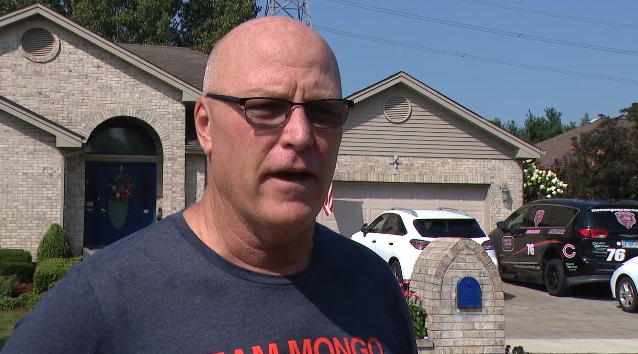 Former Bear Tom Thayer reacts to Steve McMichael's Hall of Fame induction