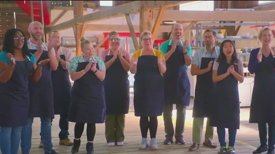 Blue-ribbon baking champs compete for $100K in Netflix series