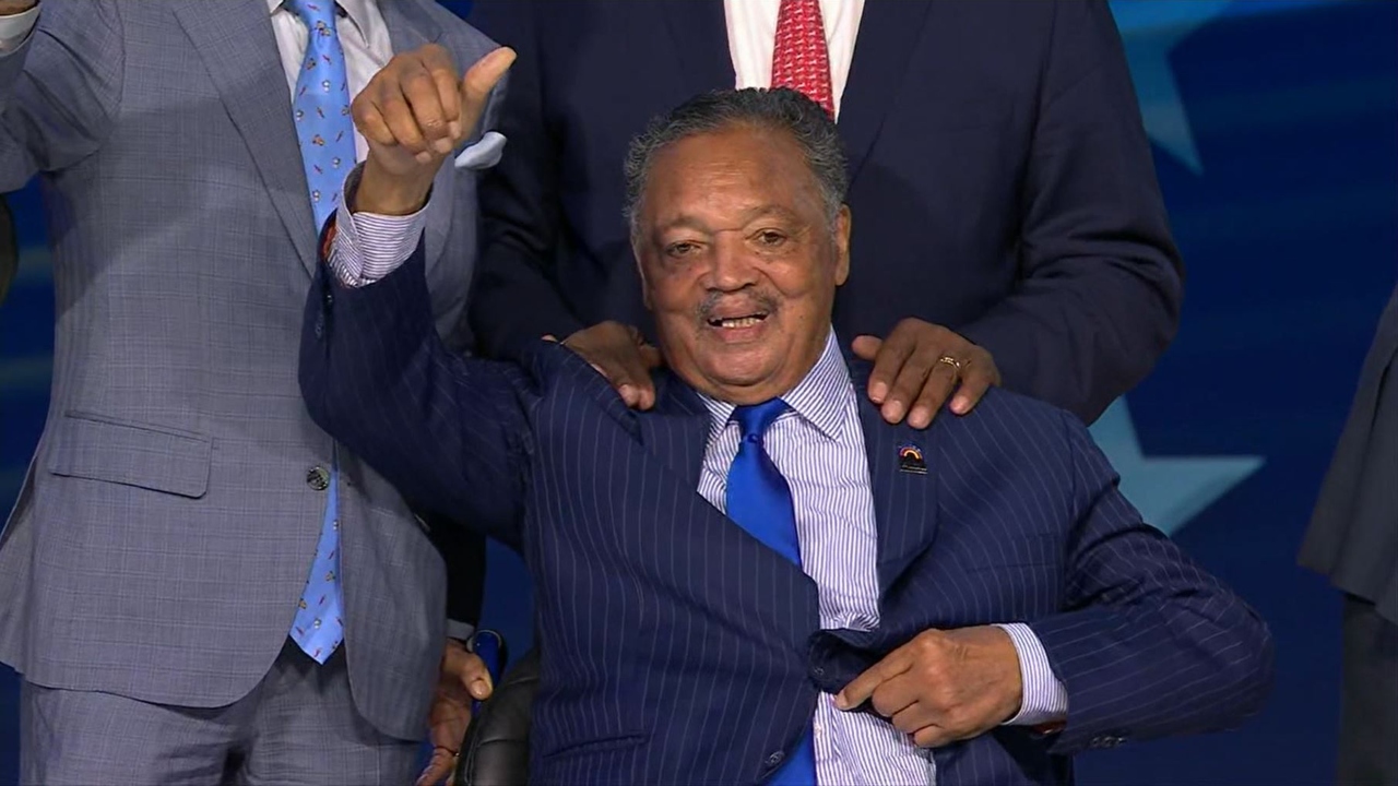 DNC in Chicago: Rev. Jesse Jackson receives standing ovation on first night of convention