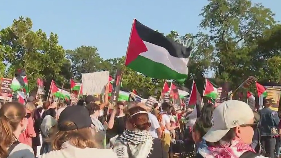 Protesters gather at Union Park on day 3 of DNC