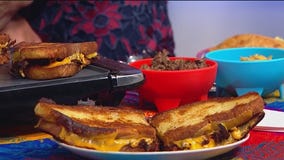 Tacotl?n recognized for world-class quesabirria in Chicago's Hermosa neighborhood