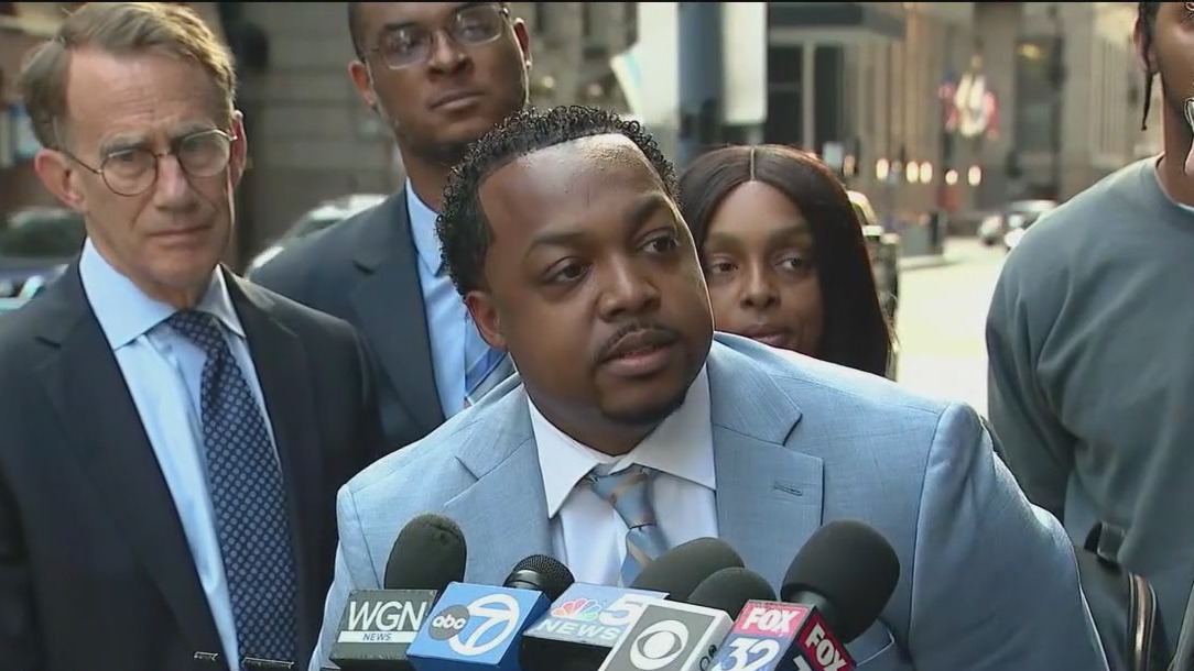 Wrongfully convicted Chicago man awarded $50M in lawsuit | FOX 32 Chicago