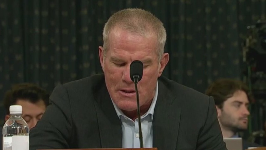 Brett Favre announces he has Parkinson's disease