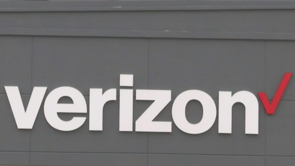 More than 100,000 Verizon outage reports nationwide